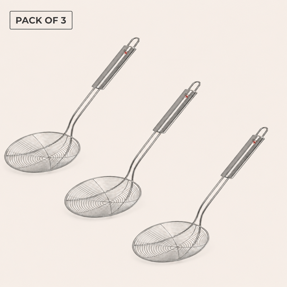 Nutristar stainless steel wire skimmer strainer with long handle
