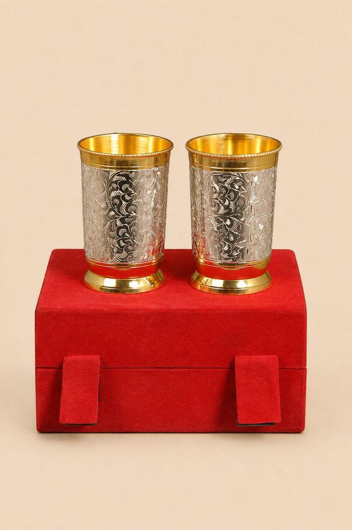 Nutristar decorative drinking glass set of 2 with engraved silver-tone floral design, gold-tone rims and red gift box