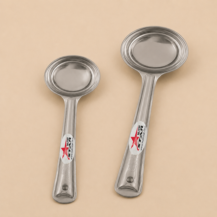 Nutristar stainless steel deep serving ladles in two sizes with long handles and round bowls